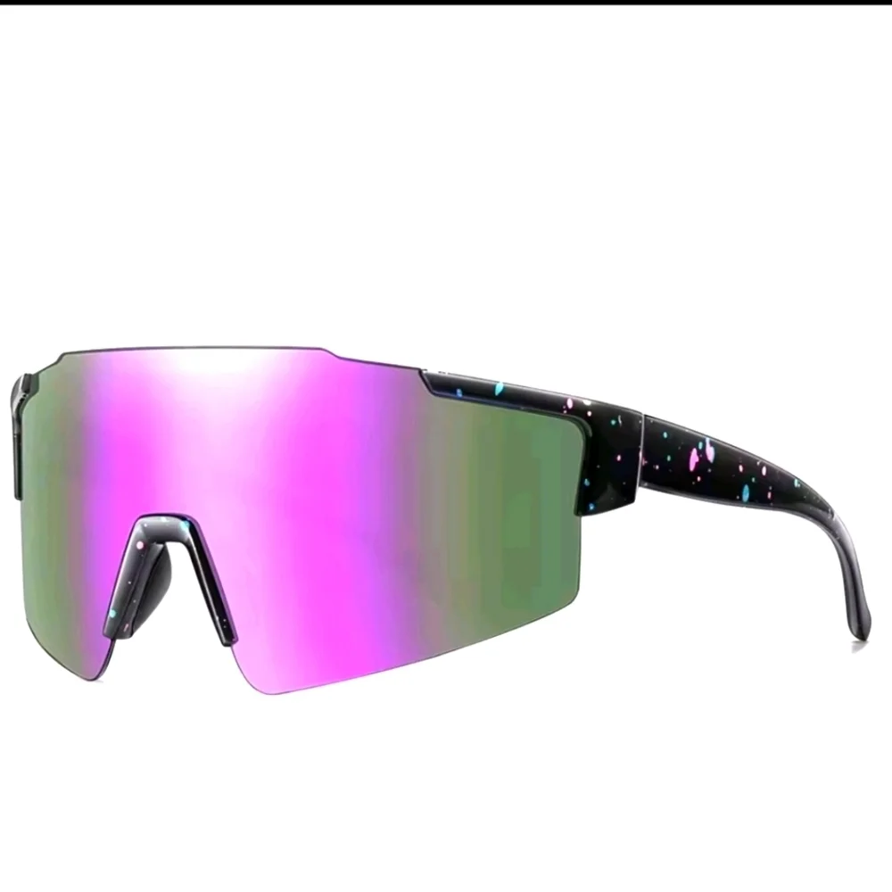 Stylish Gradiant Cyclist Oversized Sunglasses